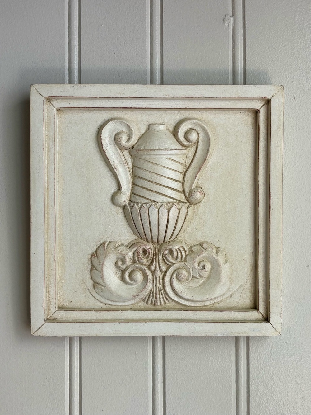 Neoclassical Cast Resin Antique-Style Decorative Wall Hanging Tile Plaque Ivory
